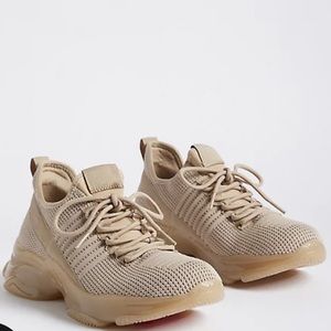 Neutral sneakers wide width